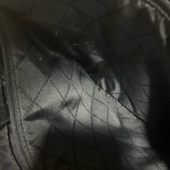 Michael Kors Signature Tote - Picture 12 of 14